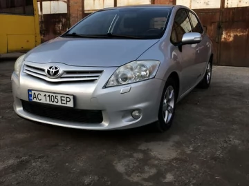 Авто Toyota Auris 2011 № 7479359