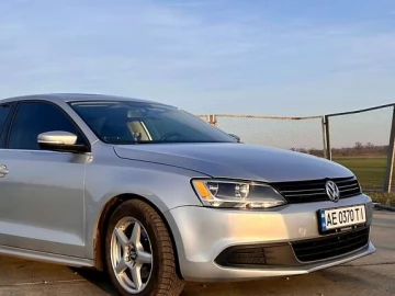 Авто Volkswagen Jetta 2013 № 7479564