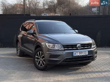 Авто Volkswagen Tiguan 2018 № 7479713
