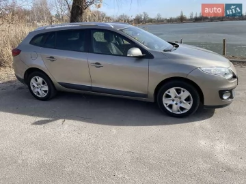 Авто Renault Megane 2012 № 7480016