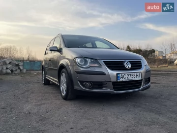 Авто Volkswagen Touran 2007 № 7480022