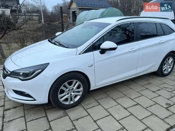 Авто Opel Astra 2016 № 7480024