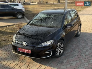 Авто Volkswagen E-Golf 2015 № 7480079