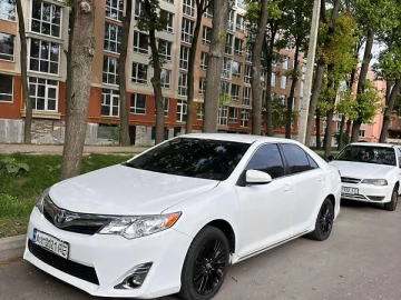 Авто Toyota Camry 2013 № 7480096