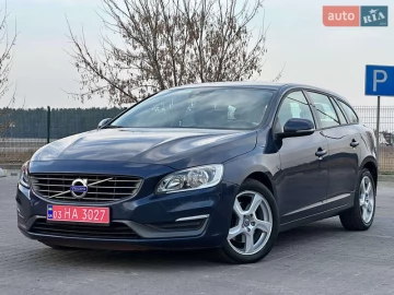 Авто Volvo V60 2014 № 7480116