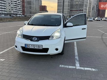 Авто Nissan Note 2013 № 7480461