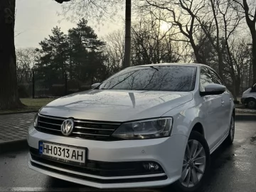 Авто Volkswagen Jetta 2016 № 7480795