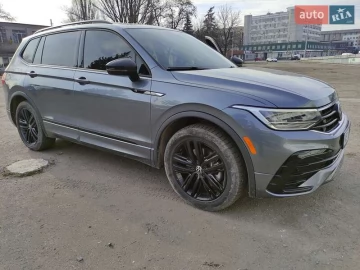 Авто Volkswagen Tiguan 2021 № 7480880