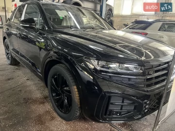 Авто Volkswagen Touareg 2025 № 7481005