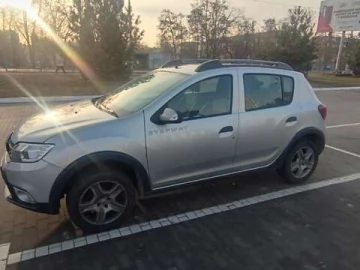 Авто Renault Sandero Stepway 2019 № 7481094