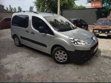 Авто Peugeot Partner 2008 № 7481652