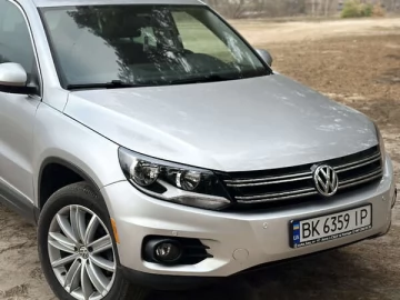 Авто Volkswagen Tiguan 2015 № 7481754