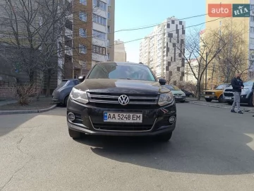 Авто Volkswagen Tiguan 2015 № 7481756