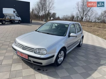 Авто Volkswagen Golf 2002 № 7482098