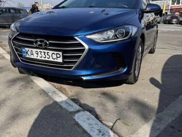 Авто Hyundai Elantra 2018 № 7482211