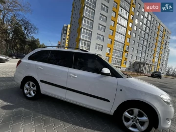 Авто Skoda Fabia 2012 № 7482622