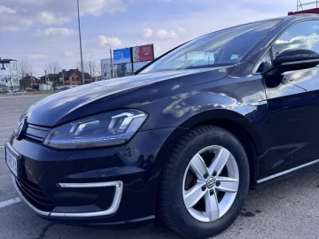 Авто Volkswagen E-Golf 2016 № 7482718