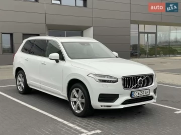Авто Volvo Xc90 2019 № 7482925