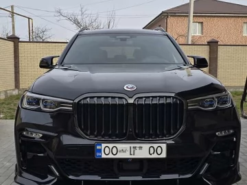 Авто BMW X7 2022 № 7482942