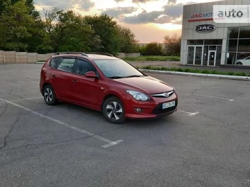 Авто Hyundai I30 2012 № 7483215