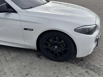 Авто BMW 5 Series 2013 № 7483312