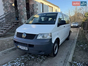 Авто Volkswagen Transporter 2004 № 7483628