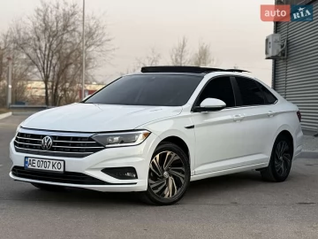 Авто Volkswagen Jetta 2018 № 7483802