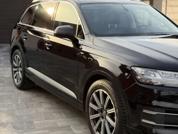 Авто Audi Q7 2016 № 7483928
