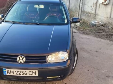 Авто Volkswagen Golf 2002 № 7484285