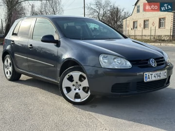 Авто Volkswagen Golf 2004 № 7484323