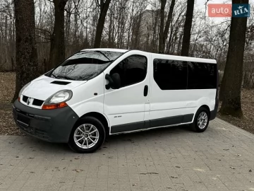 Авто Renault Trafic 2003 № 7484400