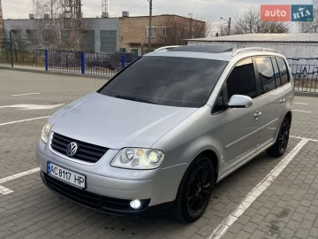 Авто Volkswagen Touran 2004 № 7484563