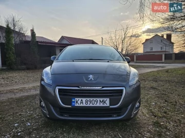 Авто Peugeot 5008 2013 № 7484806
