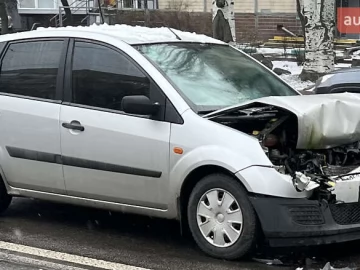 Авто Ford Fiesta 2006 № 7485014