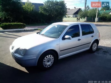 Авто Volkswagen Golf 2001 № 7485061