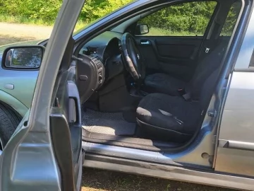 Авто Opel Astra 2003 № 7485347