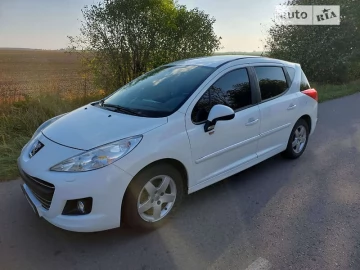 Авто Peugeot 207 2012 № 7485370