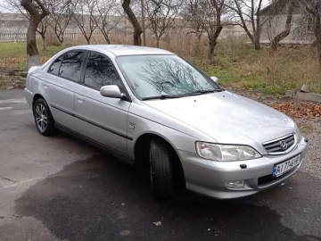 Авто Honda Accord 2002 № 7485384