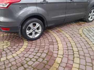 Авто Ford Kuga 2014 № 7485509
