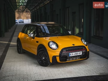 Авто MINI Hatch 2018 № 7485973