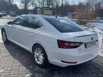Авто Skoda Superb 2017 № 7486513