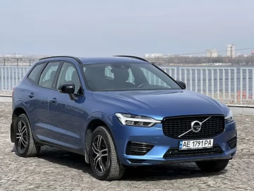 Авто Volvo Xc60 2020 № 7486539