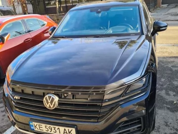 Авто Volkswagen Touareg 2020 № 7486540