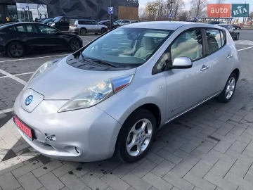 Авто Nissan Leaf 2011 № 7487098