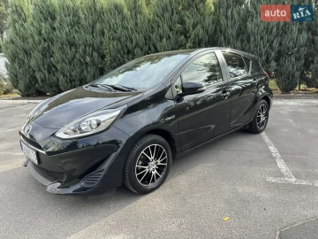Авто Toyota Aqua 2018 № 7487158