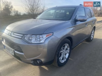 Авто Mitsubishi Outlander 2013 № 7487379