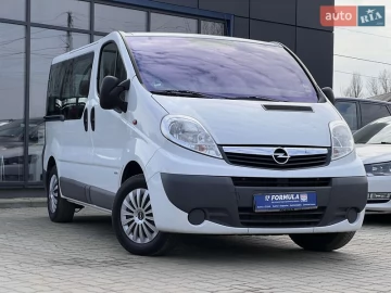 Авто Opel Vivaro 2012 № 7487540