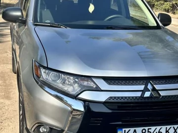 Авто Mitsubishi Outlander 2019 № 7488234