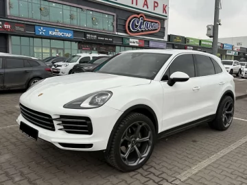 Авто Porsche Cayenne 2020 № 7488608