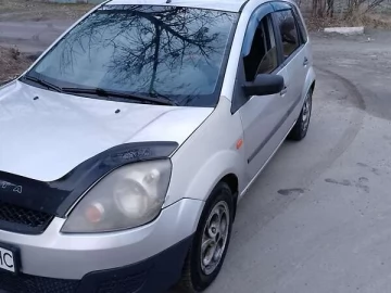Авто Ford Fiesta 2007 № 7488622